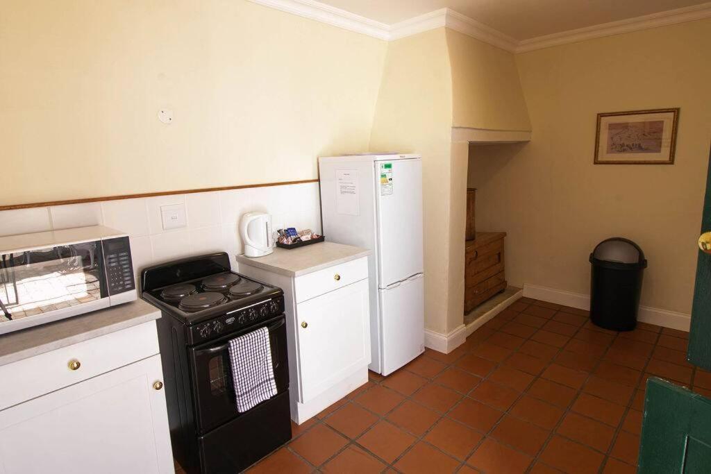 De Kothuize 7 Appartement Graaff-Reinet Buitenkant foto